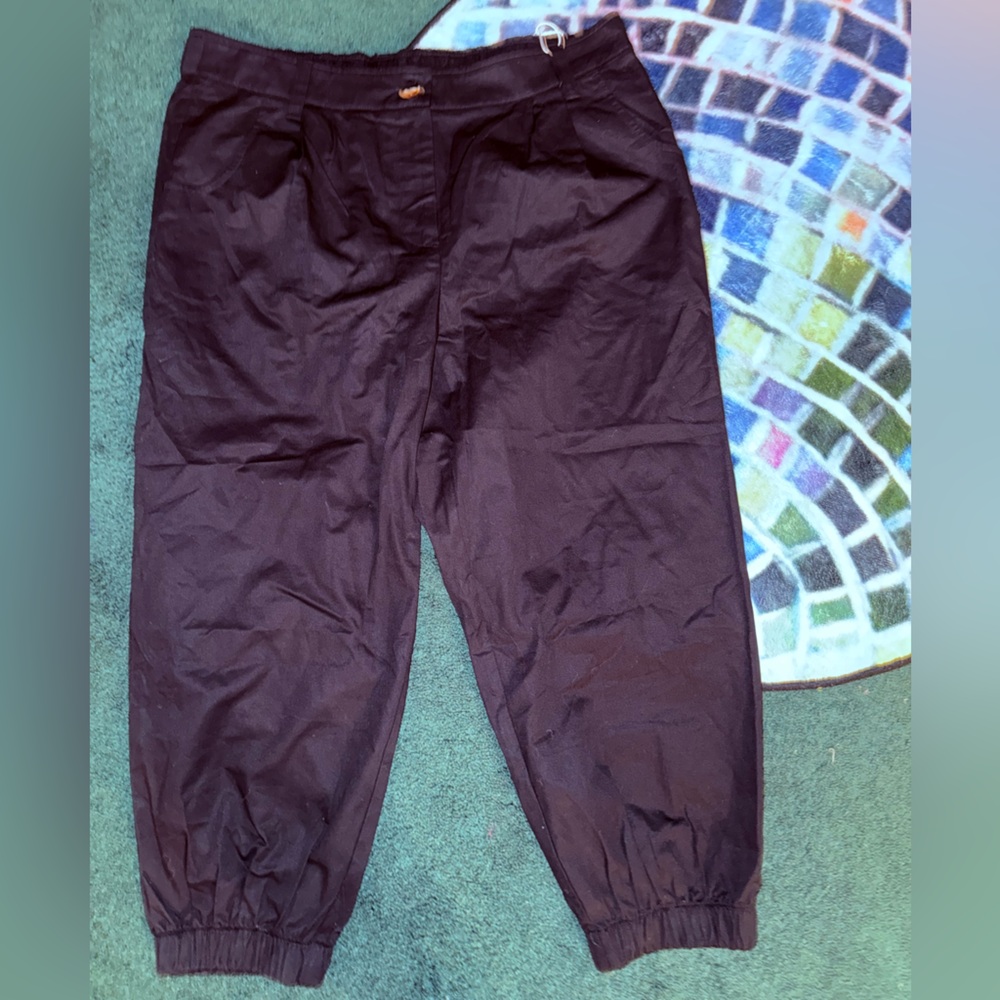 HALARA Women’s Black Joggers